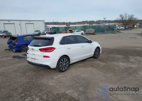 2018 Hyundai Elantra Gt z USA, uszkodzony, nr VIN KMHH35LE5JU063941